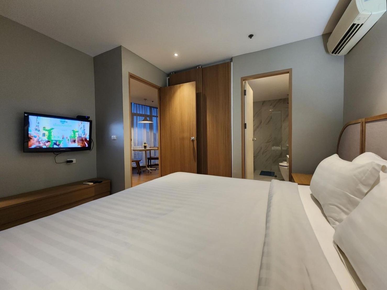 Brighton Hotel Бангкок Экстерьер фото