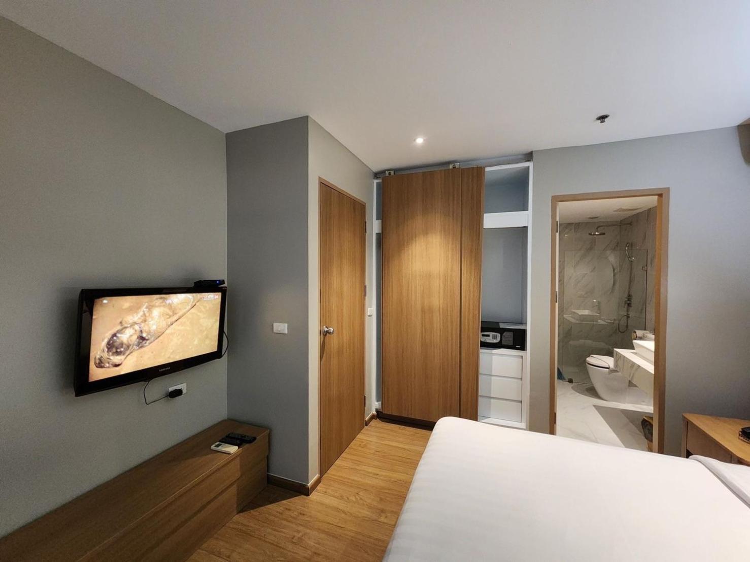 Brighton Hotel Бангкок Экстерьер фото