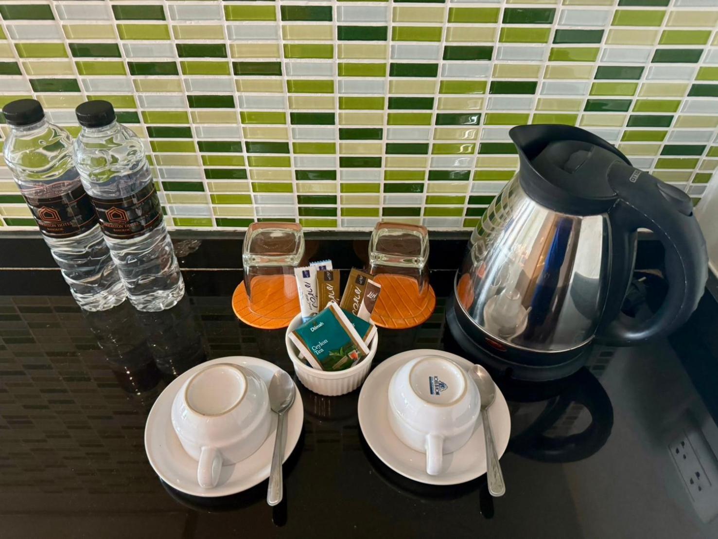 Brighton Hotel Бангкок Экстерьер фото