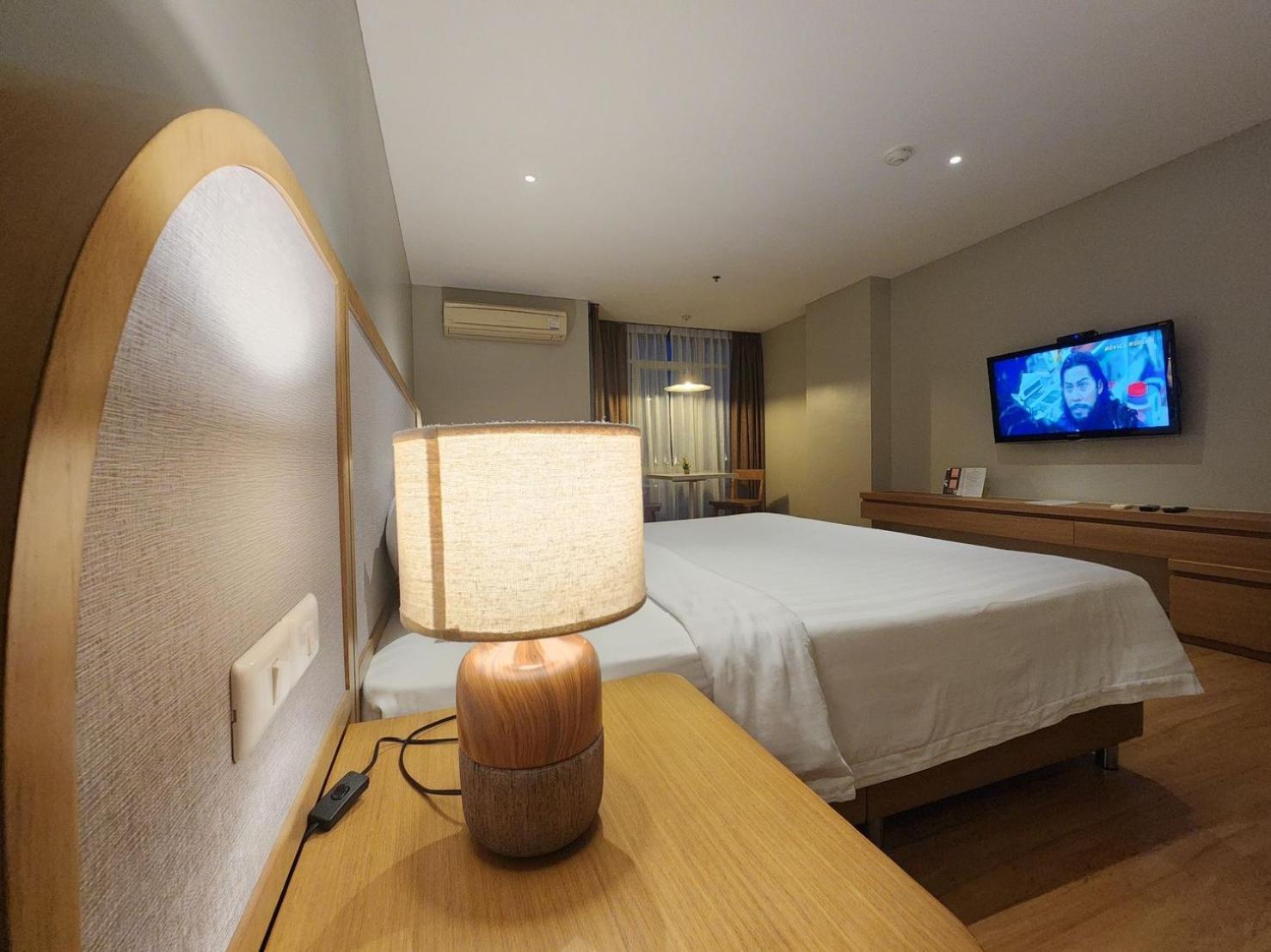 Brighton Hotel Бангкок Экстерьер фото